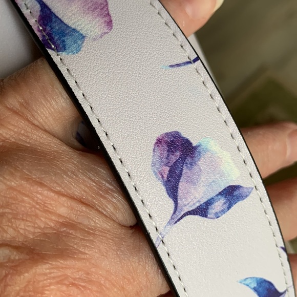 NWOT Mahalocases Ultimate Wristlet & phone case - Picture 7 of 11